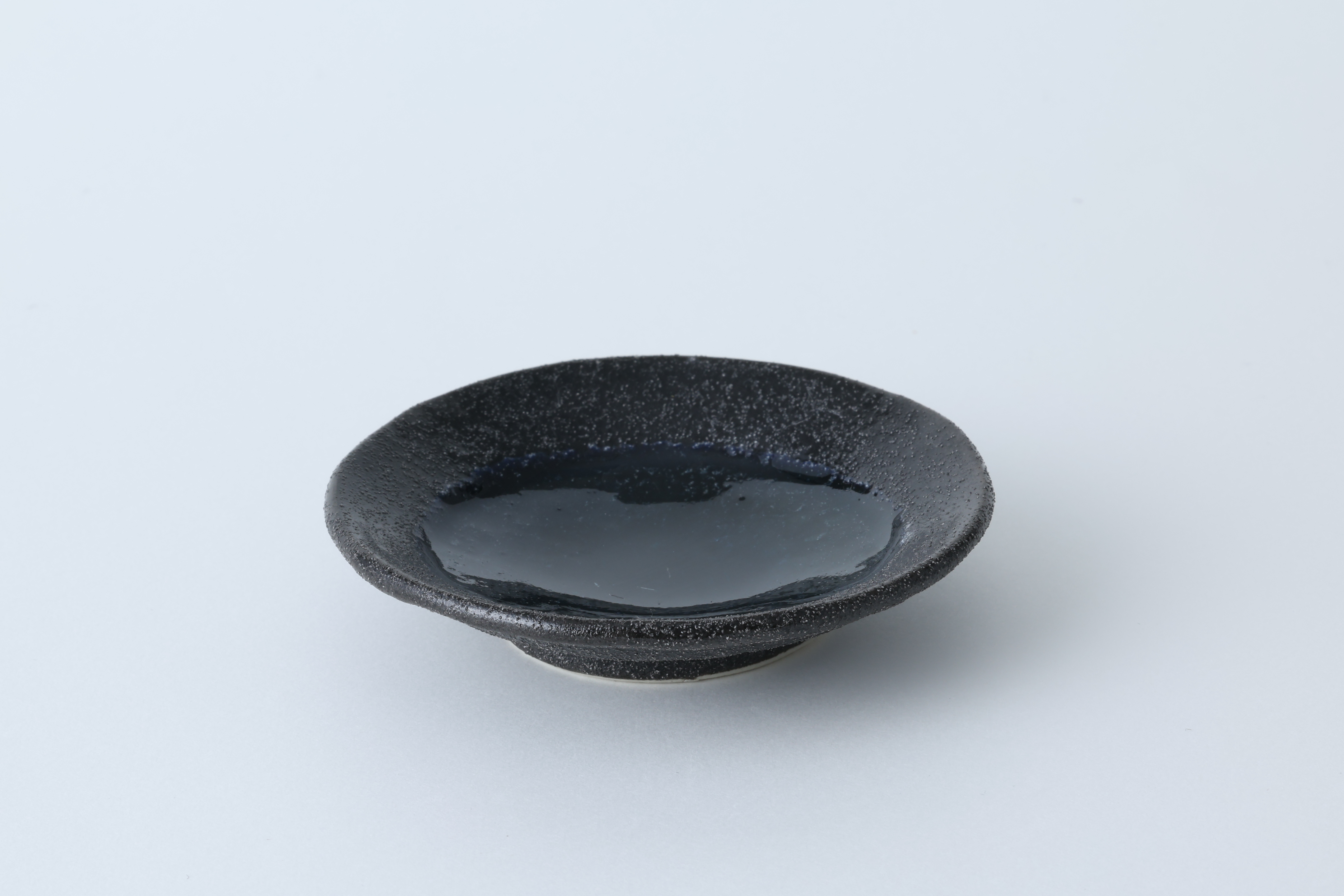 小皿　黒