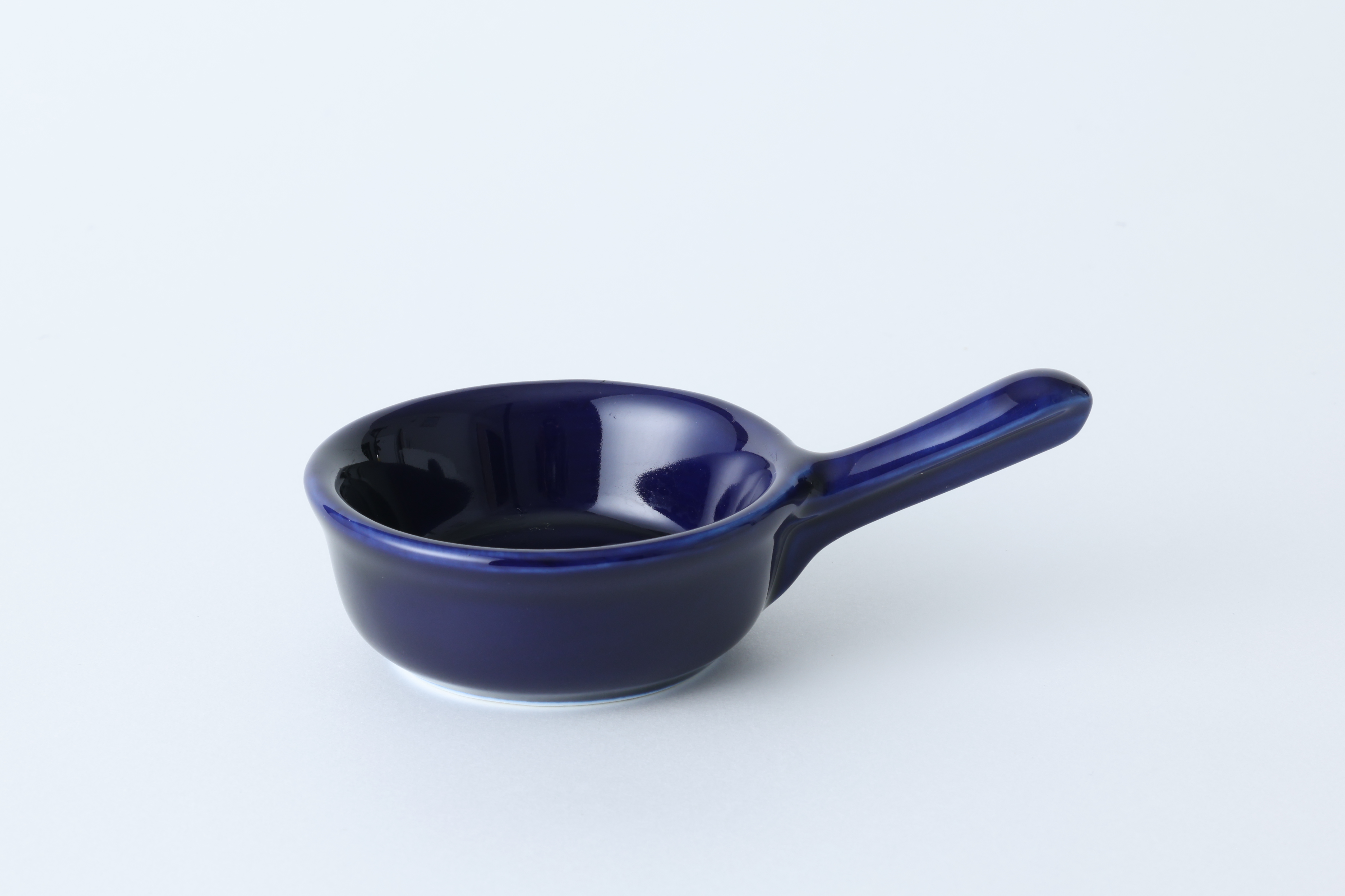 持ち手つき調味料皿